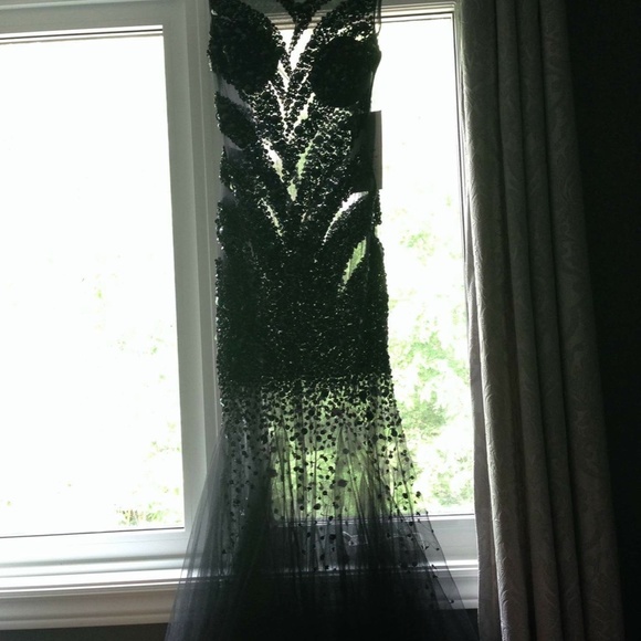 PROM DRESS - Picture 3 of 3